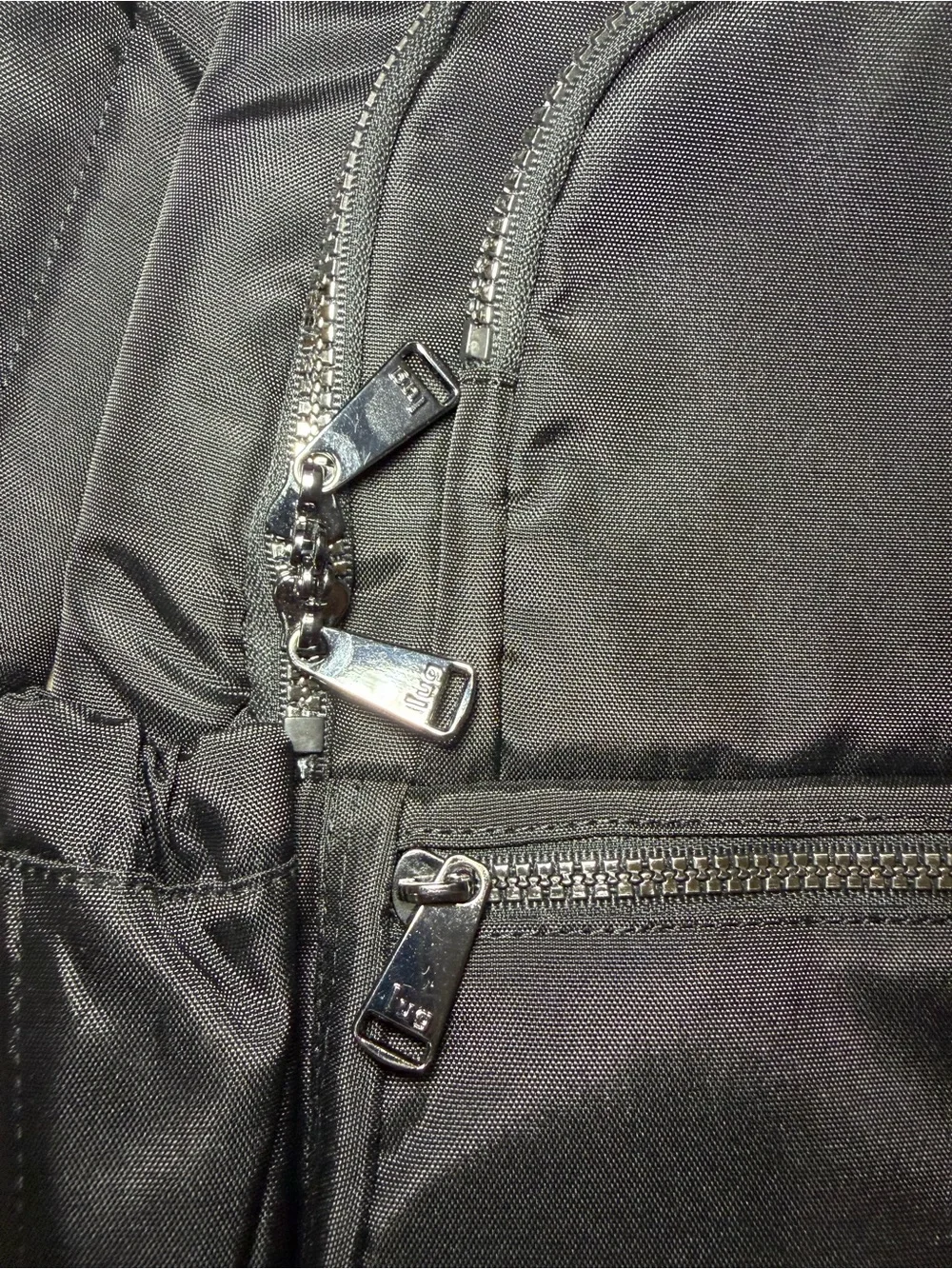 Lug NWT hatchback black nylon everyday backpack infinity collection bag - Picture 3 of 8